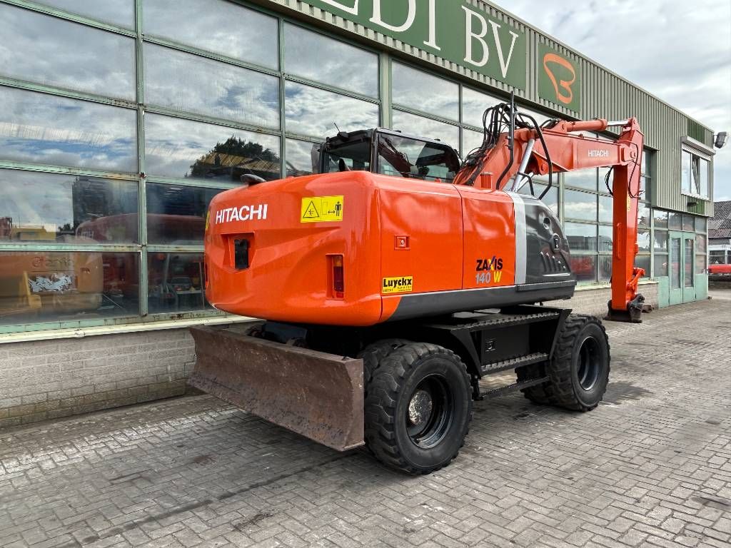 Hitachi ZX 140 W-3