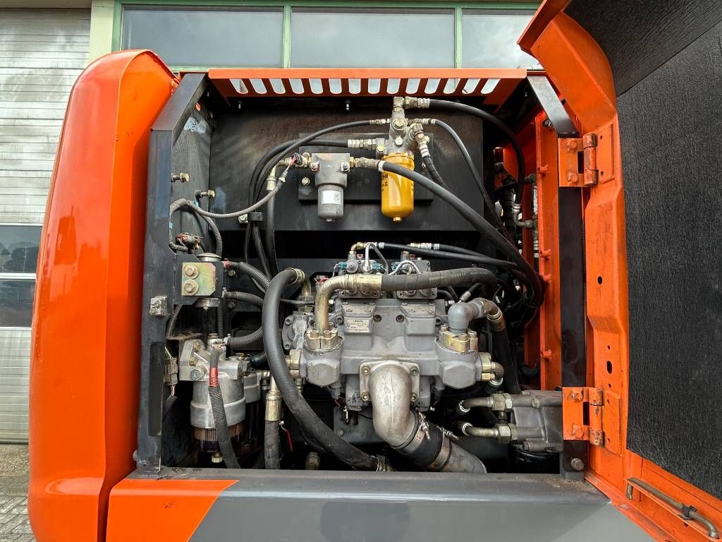 Hitachi ZX 140 W-3