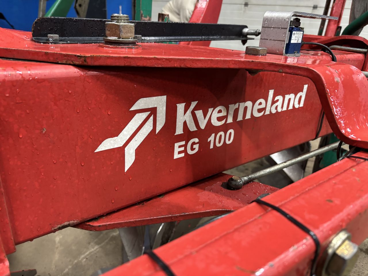 Kverneland eg 100-200 wentelploeg 3 schaar met geo plough