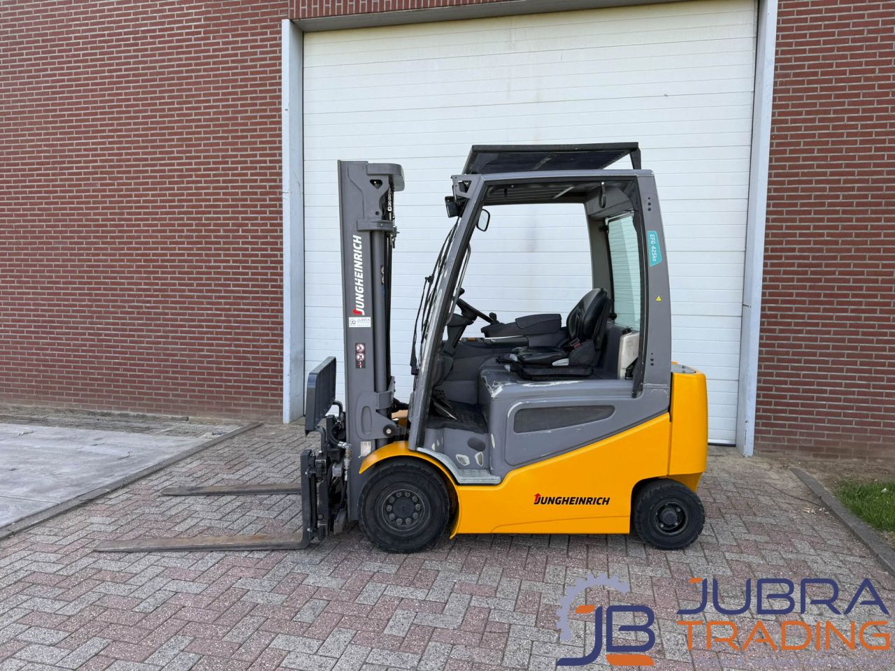 Jungheinrich EFG425 KS Elektrostapler | 2019 | 7489Std | 2,5T