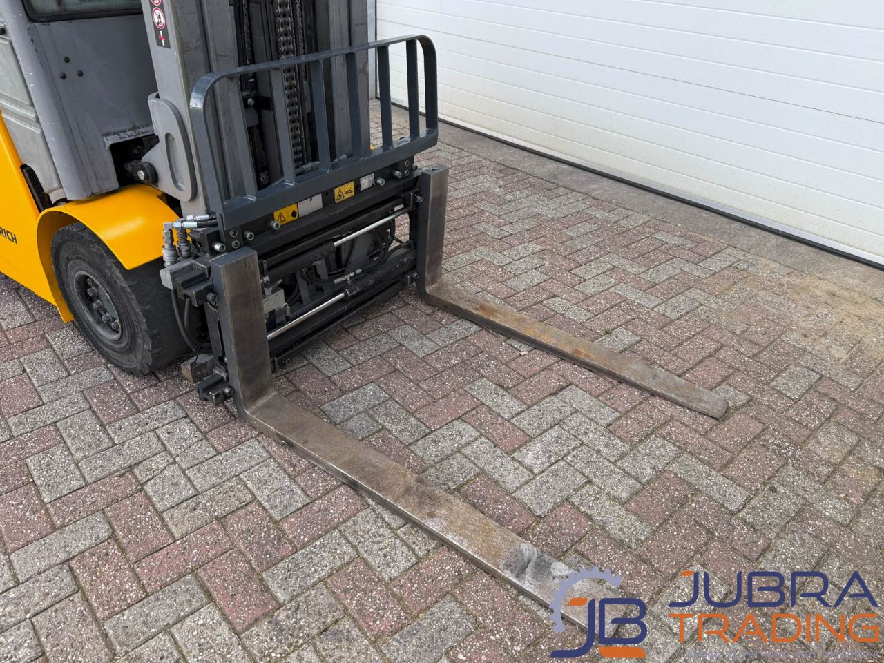 Jungheinrich EFG425 KS Elektrostapler | 2019 | 7489Std | 2,5T