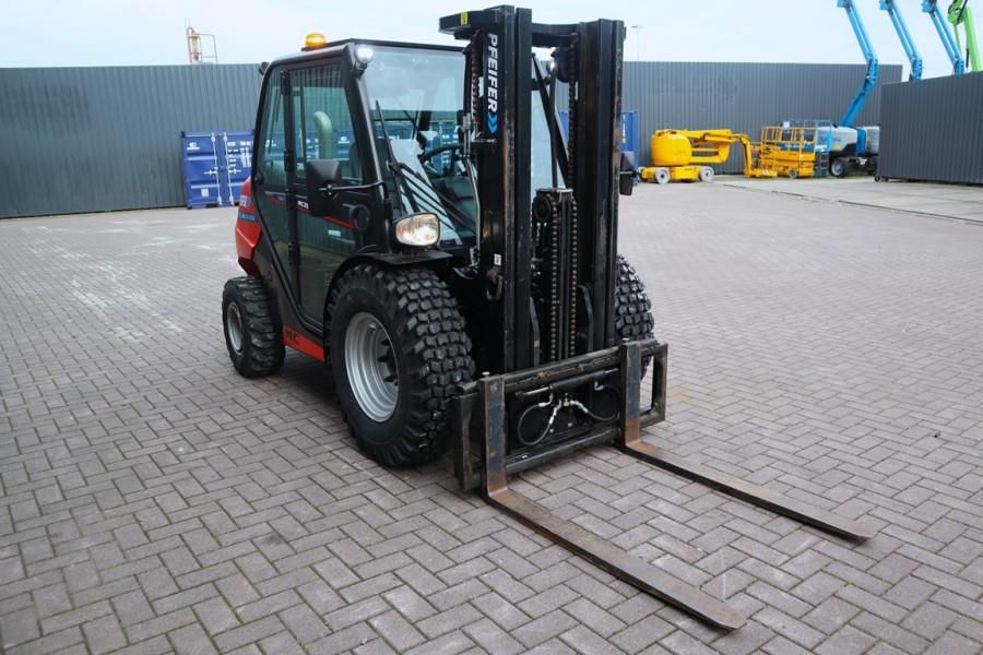 Manitou M25-4 Valid Inspection, *Guarantee! Diesel, 4x4 Dr