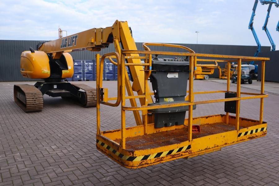 JLG 660SJC Diesel, Steel Tracks, 22.3m Working Height,