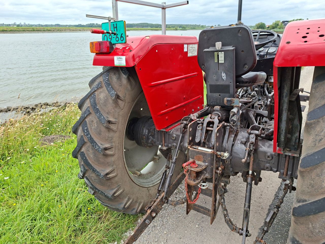 Massey Ferguson 260