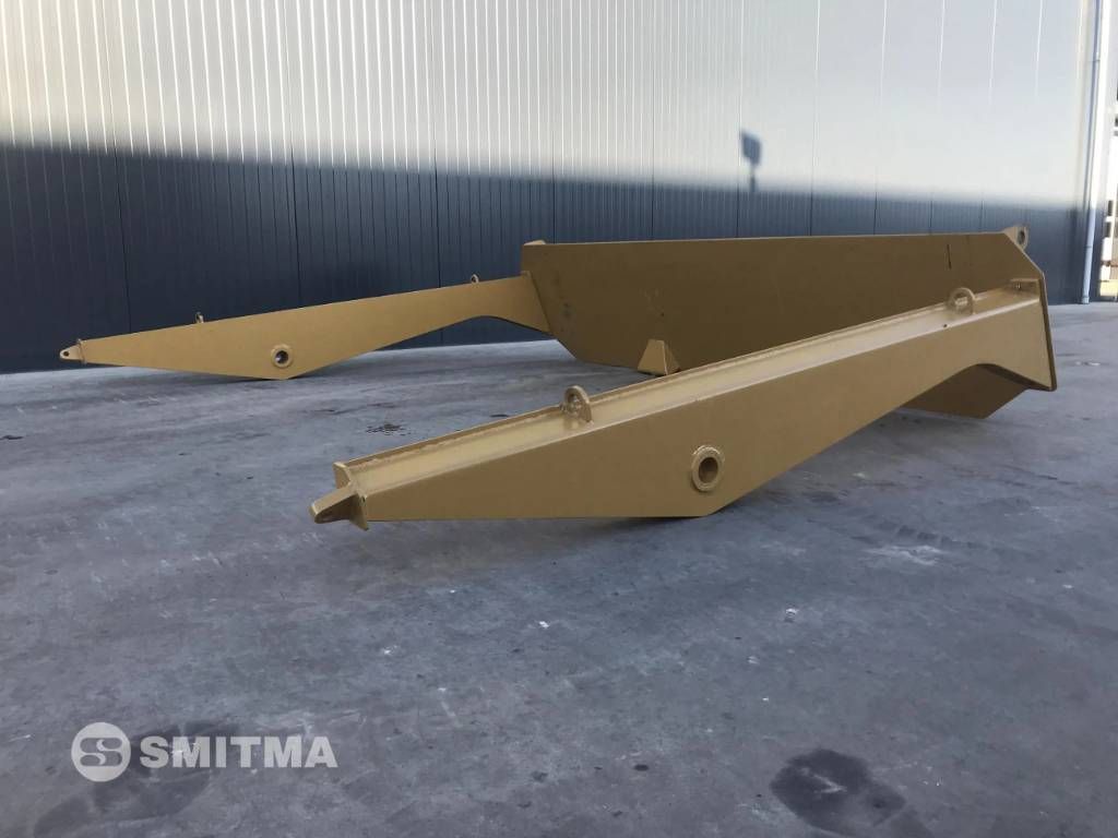CAT 735C