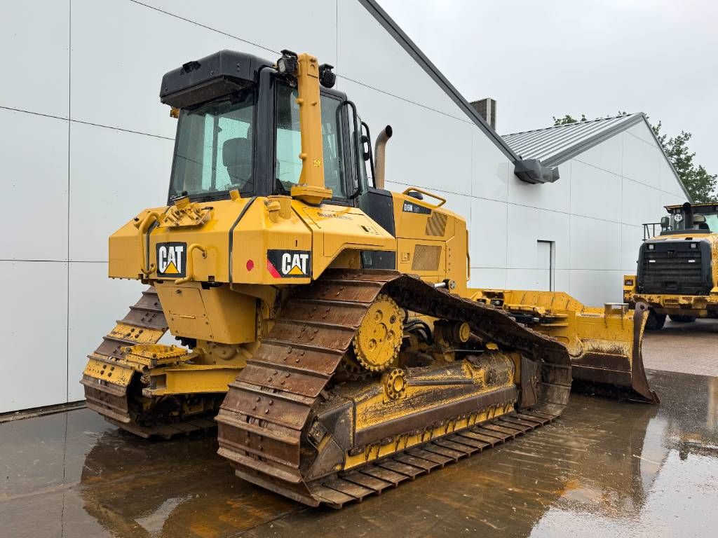 CAT D6N LGP - German Machine / Folding Blade