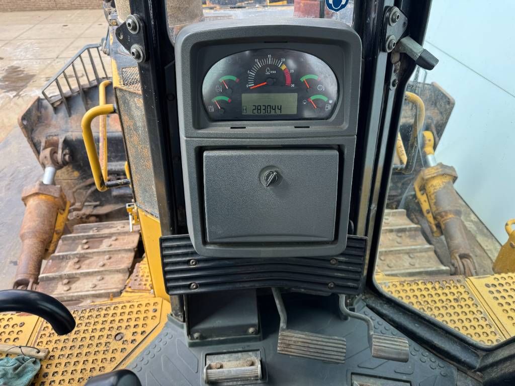 CAT D9T - Ripper / Auto Greasing / Airco