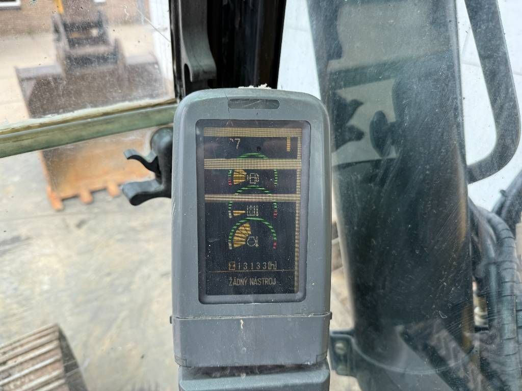 CAT 325DLN - Automatic Greasing / Quick Coupler