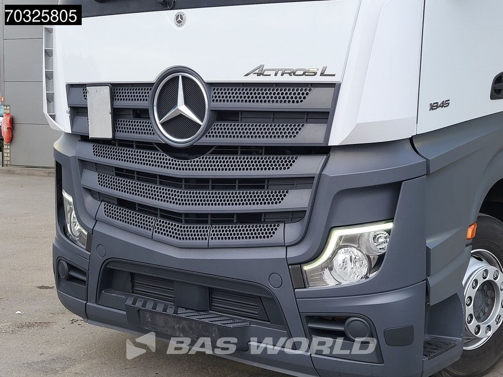 Mercedes Actros 1845 4X2 BigSpace 2xTanks Navi