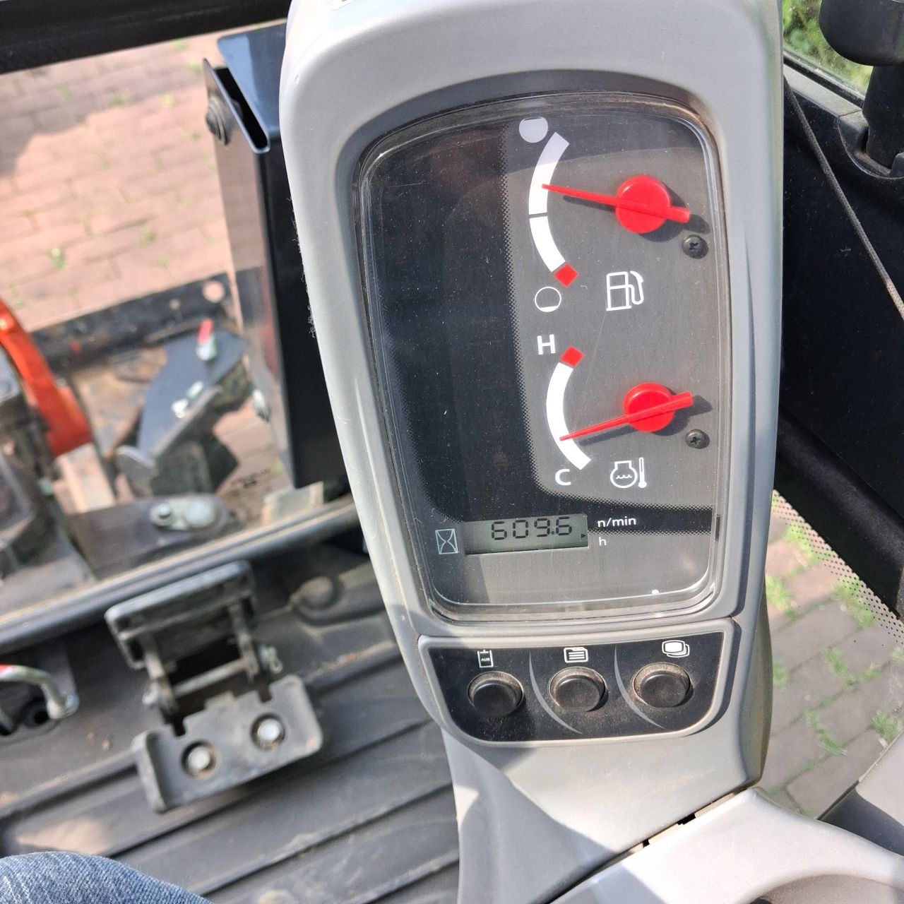 Kubota Kx019-4 Minigraver met sloop sorteer proportioneel.
