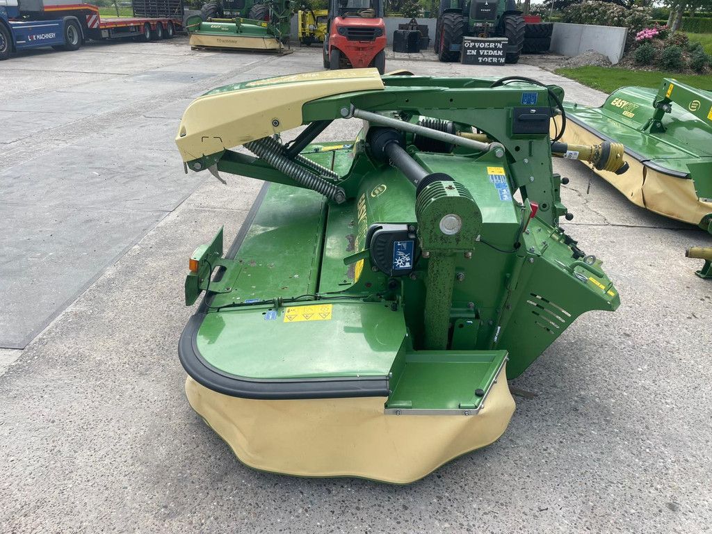 Krone F 320 CV Easy cut Easycut R 320 CV Maaicombie Easycut F 320 cv easy cut R 320 cv Schijvenmaaier