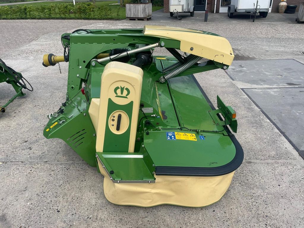 Krone F 320 CV Easy cut Easycut R 320 CV Maaicombie Easycut F 320 cv easy cut R 320 cv Schijvenmaaier