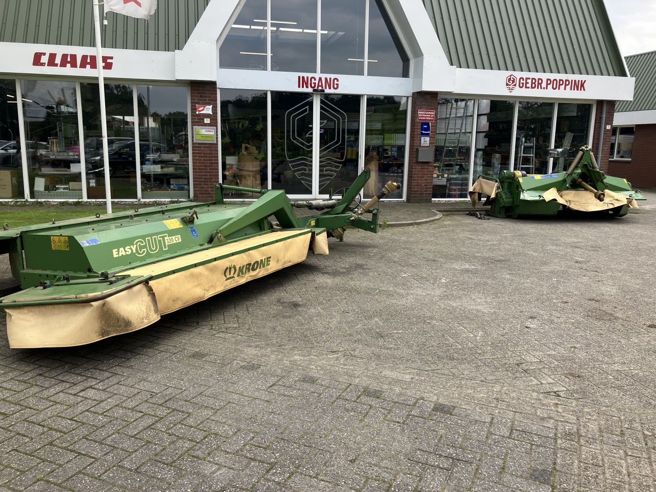 Krone Easy Cut 32 CV FLoat + Krone Easy Cut 320