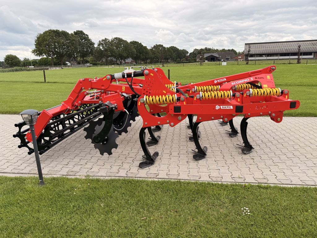 AKPIL Scorpio S cultivator/woeler