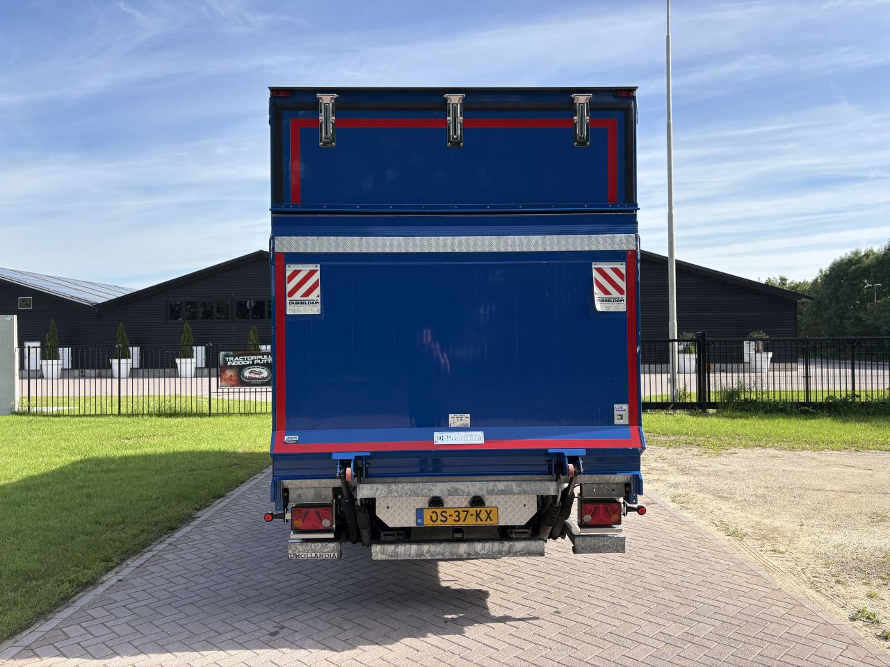 Be oplegger bunk schuifzielen 8 ton met laadklep 1000 kg