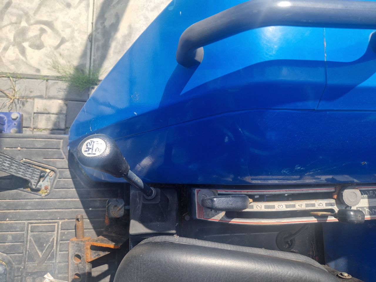 Iseki Landleader 230