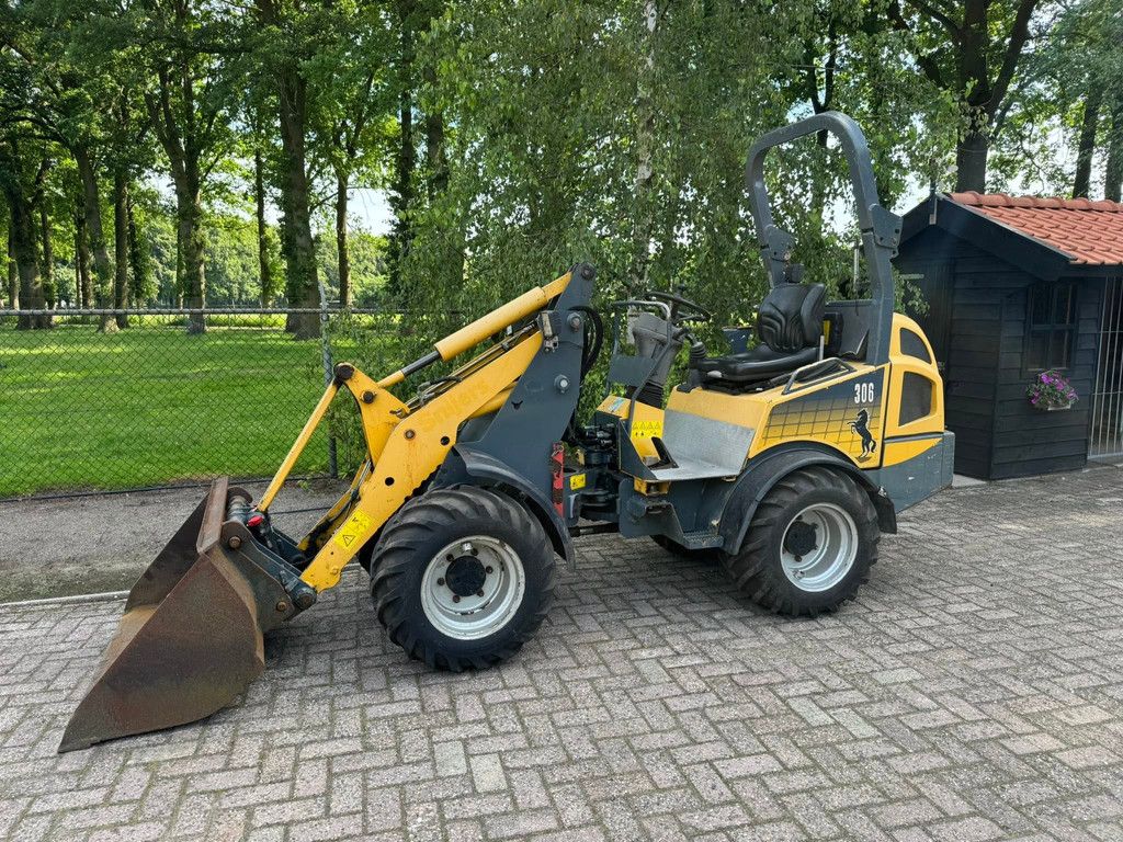 Mustang AL 306 Shovel + kenteken