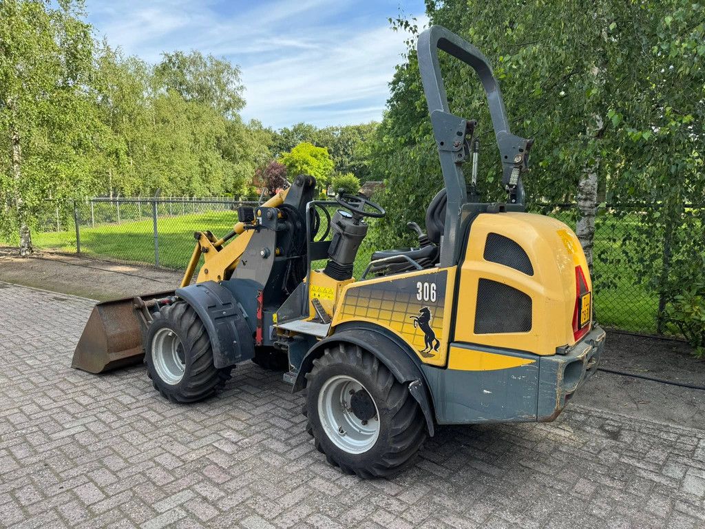 Mustang AL 306 Shovel + kenteken