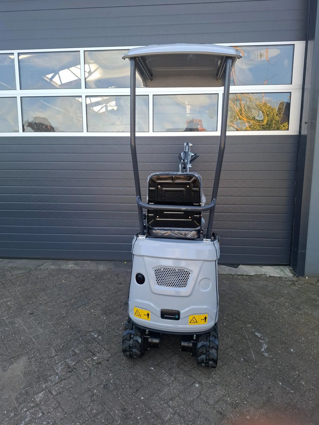 CMH LX06 C minigraver 72cm Zwenkgiek NIEUW