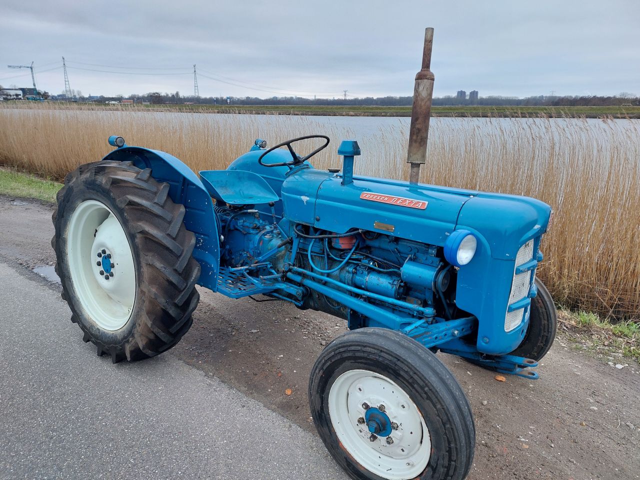 3 stuks oldtimers Ford - Fahr - Cormick