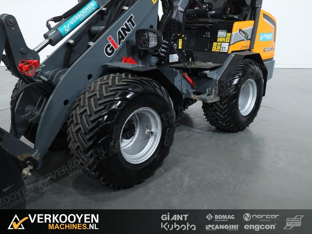 2020 Giant G2700 HD+ VV1463