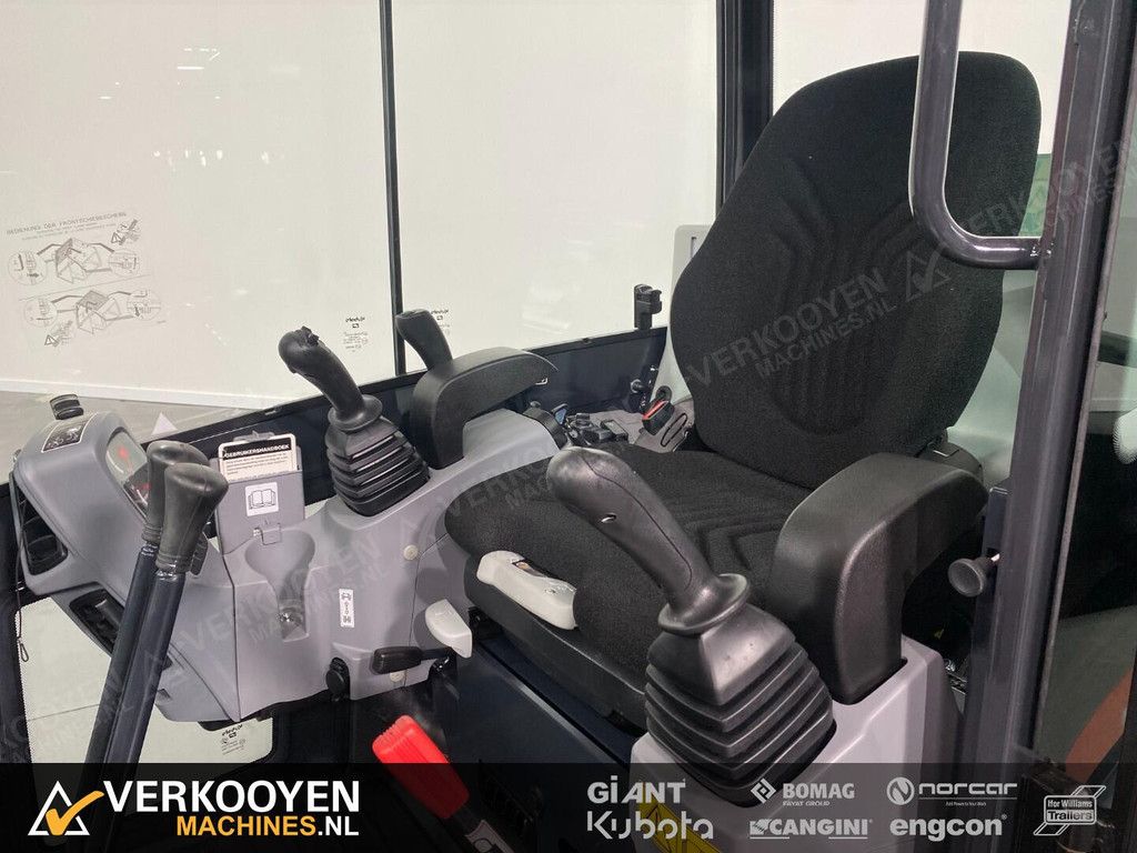 2026 Kubota KX019-4 ADV1114 Minigraver VOORRAAD!