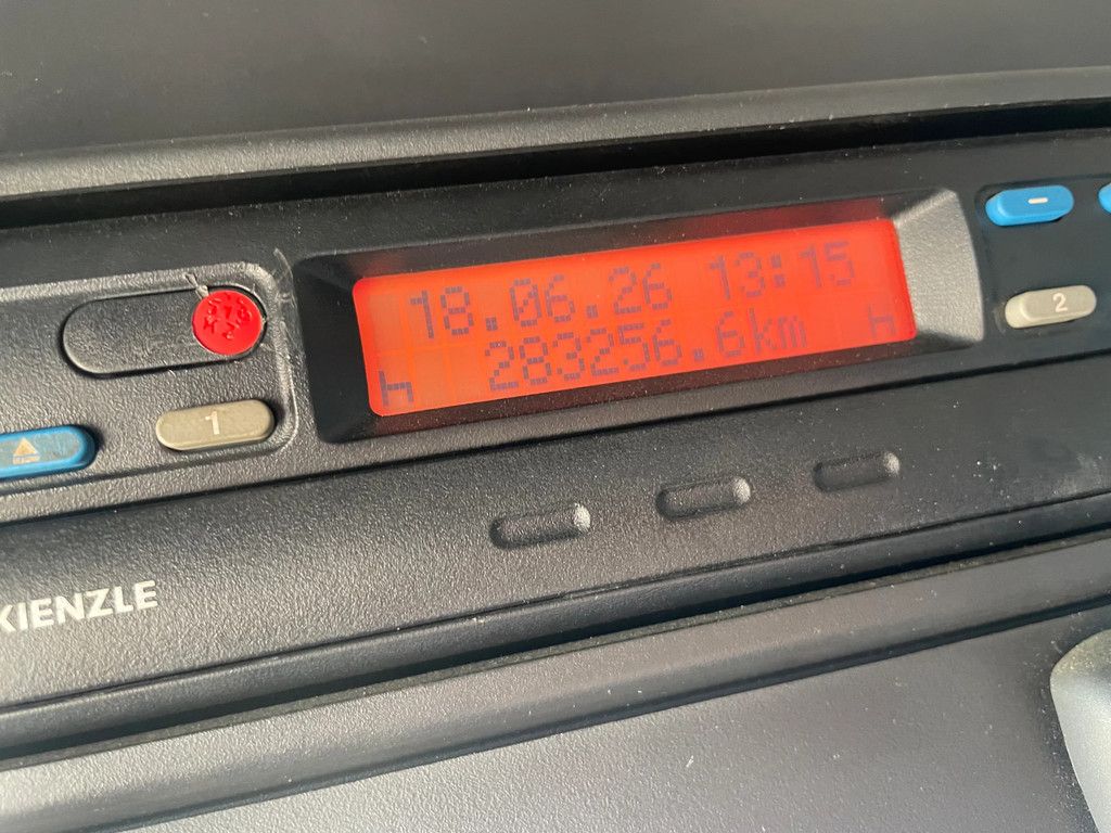 DAF 65.250 Bakwagen Euro 3 !! Manuel Gearbox !! 283.000 km !!
