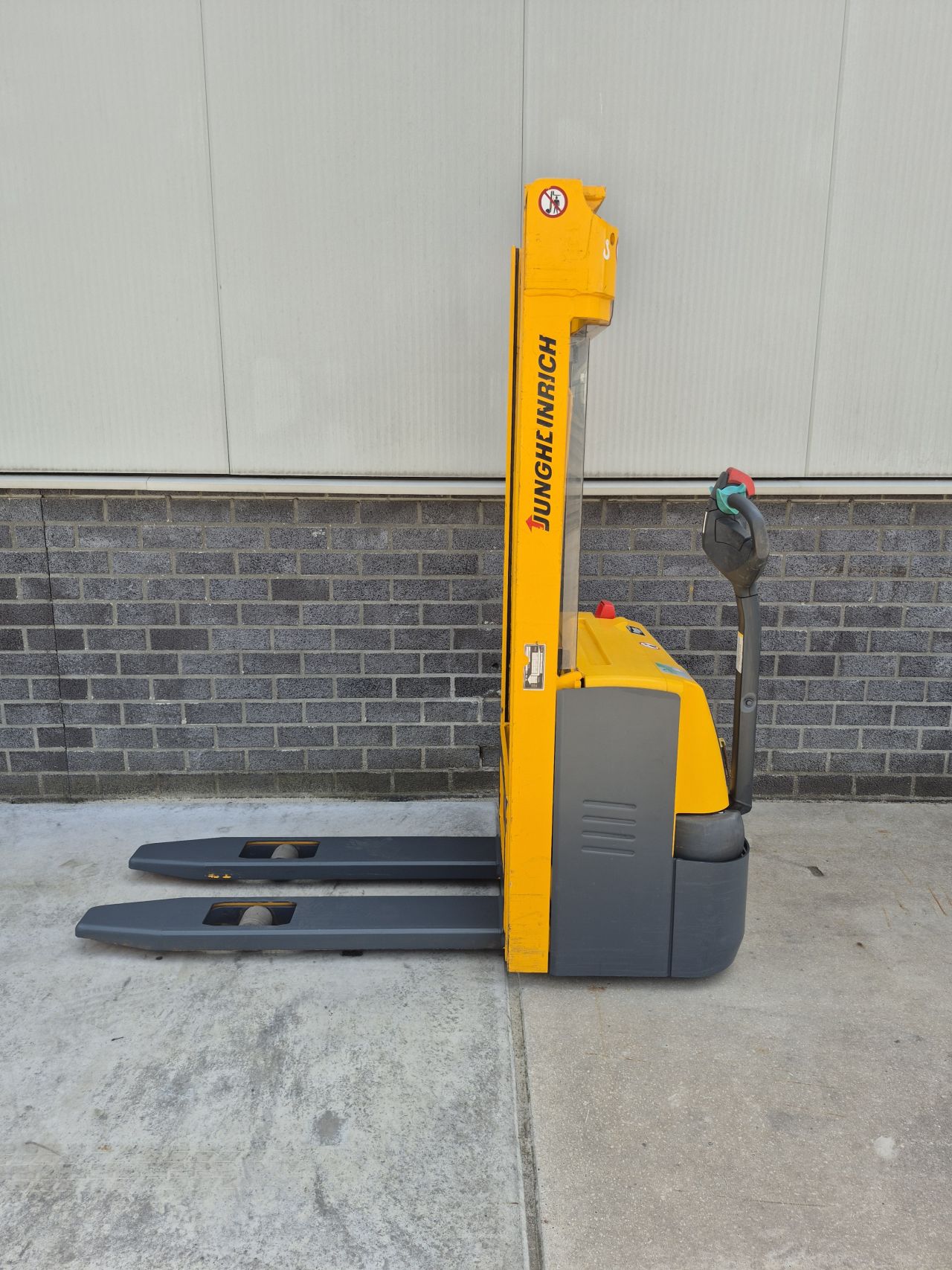 Jungheinrich EJC 110 bj 2009 duplo 2.980 mm accu bj 2018