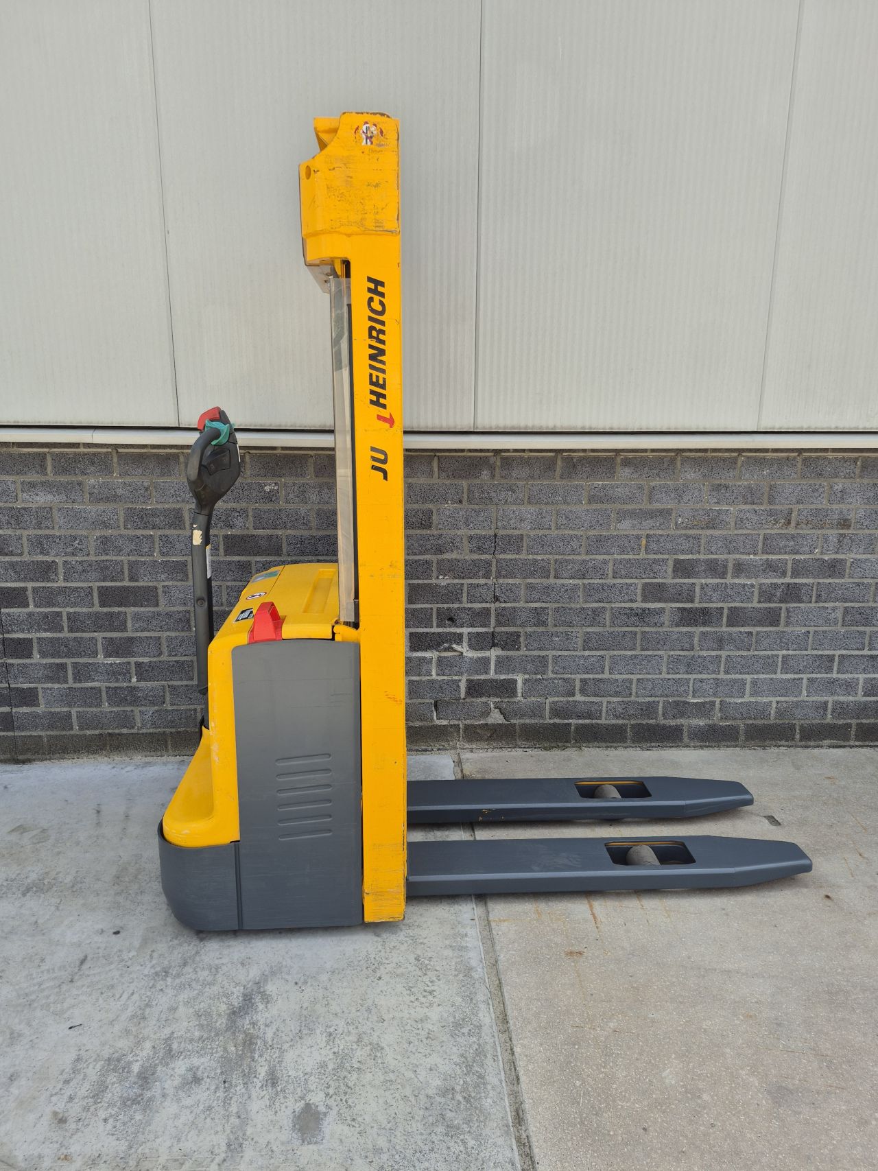 Jungheinrich EJC 110 bj 2009 duplo 2.980 mm accu bj 2018