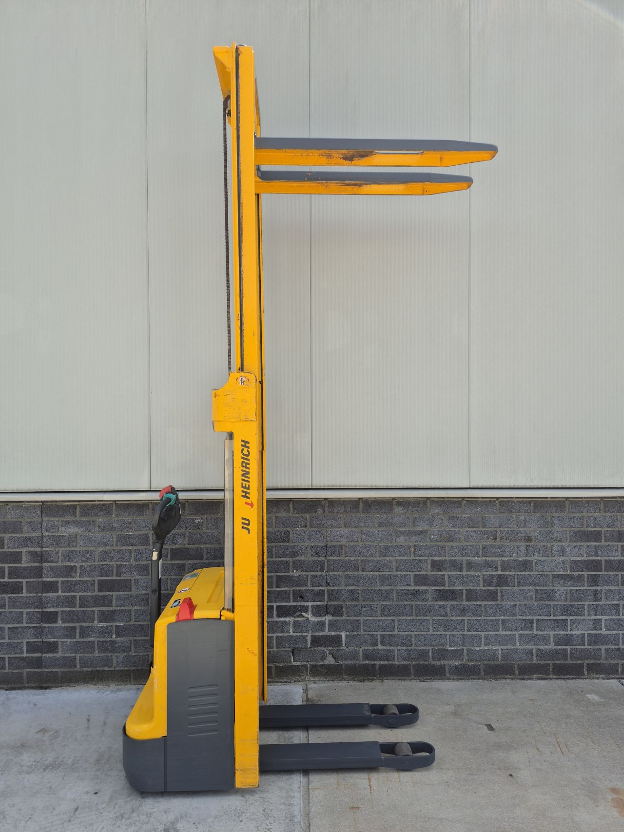 Jungheinrich EJC 110 bj 2009 duplo 2.980 mm accu bj 2018
