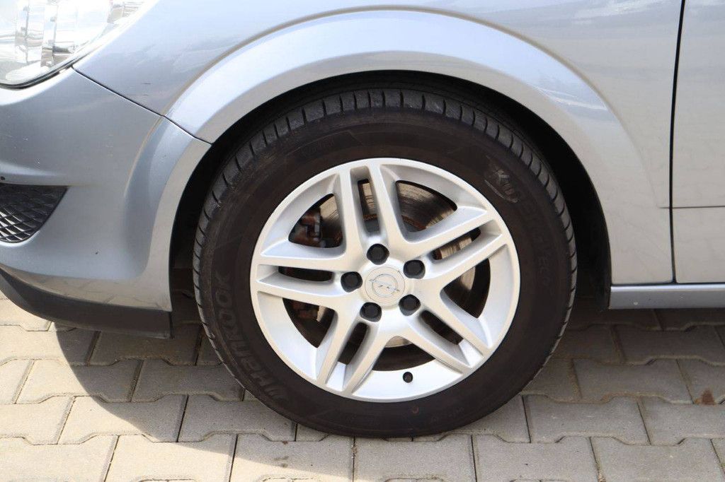 Personenauto Opel Astra Diesel 119pk 2007