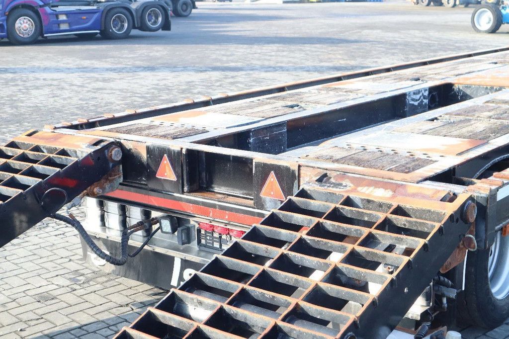 Istrail 4-AXLE SEMI-TRAILER | HYDR RAMPS | HYDR WIDENING | EXTENTION