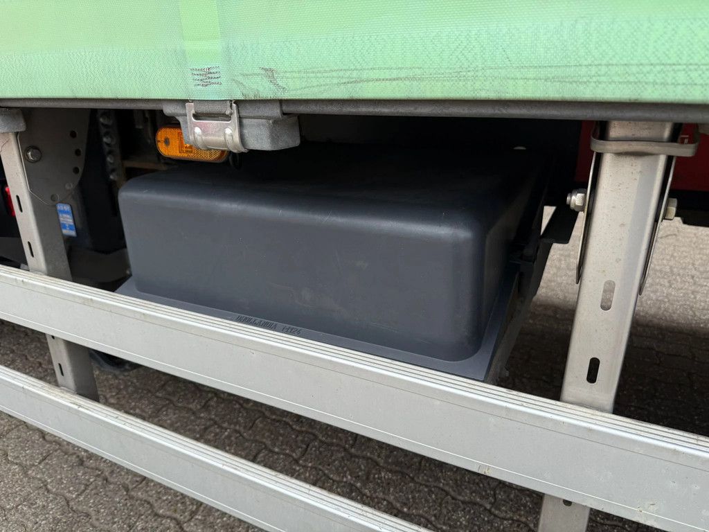 Pacton Liftas + Stuuras Dhollandia 2500KG NL Trailer