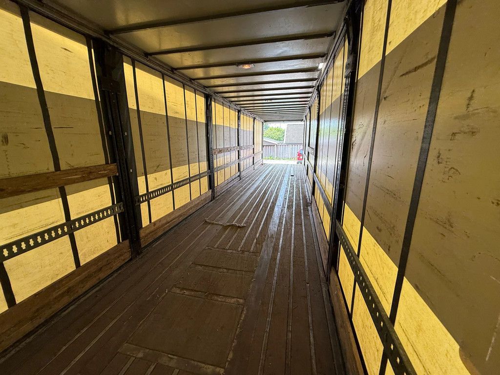 Pacton Liftas + Stuuras Dhollandia 2500KG NL Trailer