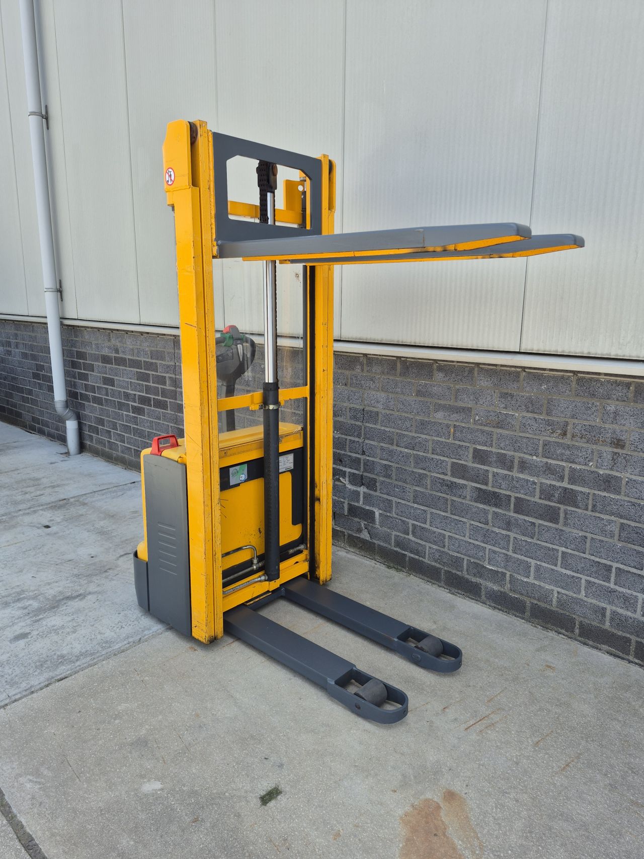 Jungheinrich EJC 112 duplo freelift 3.280 mm accu bj 2023