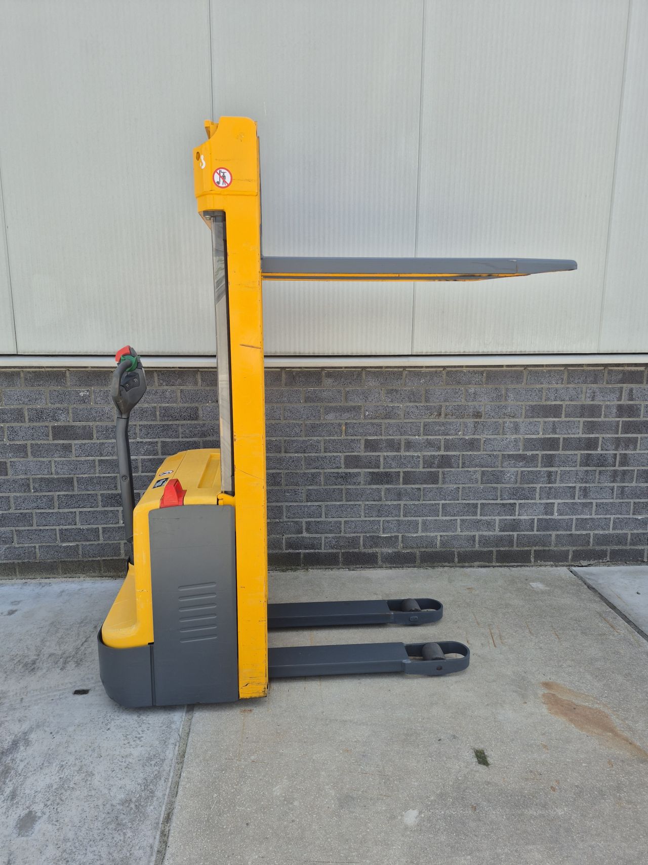 Jungheinrich EJC 112 duplo freelift 3.280 mm accu bj 2023