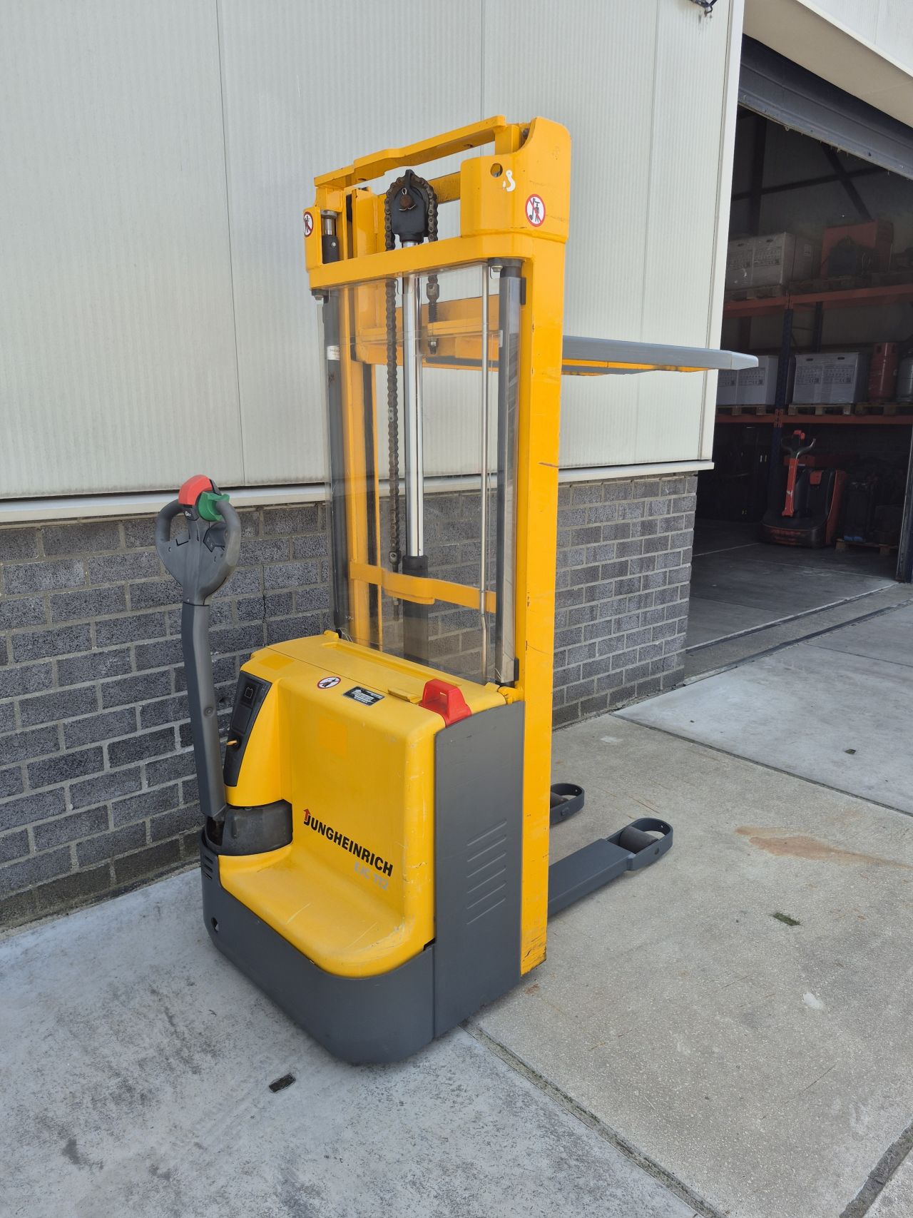 Jungheinrich EJC 112 duplo freelift 3.280 mm accu bj 2023