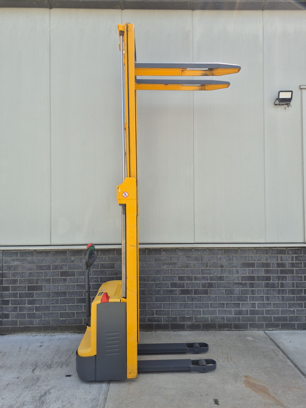 Jungheinrich EJC 112 duplo freelift 3.280 mm accu bj 2023
