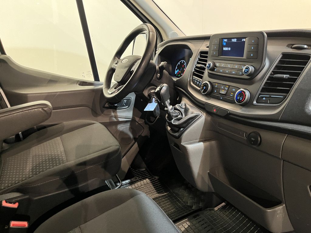 Ford Transit 350 2.0 TDCI 170 PK L2H3 RWD / Trekhaak 3.500 KG / Airco / Cruise Control / Camera / 3-Zits / 61.200 KM !!