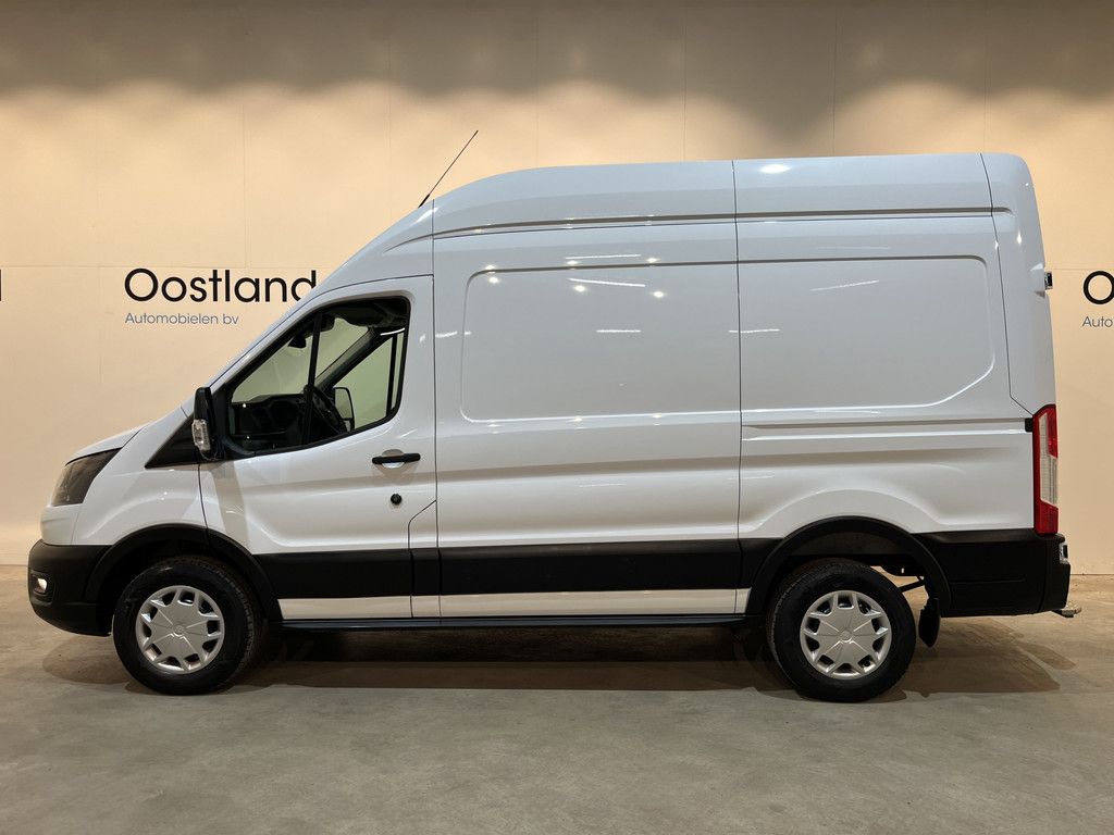 Ford Transit 350 2.0 TDCI 170 PK L2H3 RWD / Trekhaak 3.500 KG / Airco / Cruise Control / Camera / 3-Zits / 61.200 KM !!