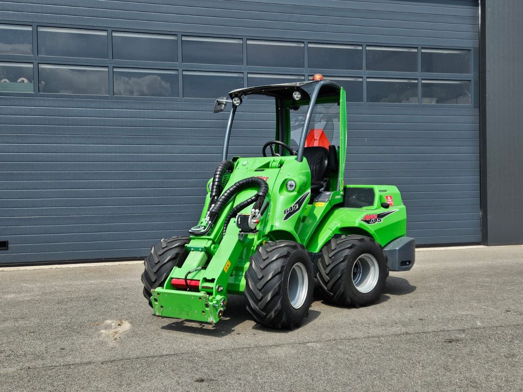 Avant 645i TDL+ mini-shovel