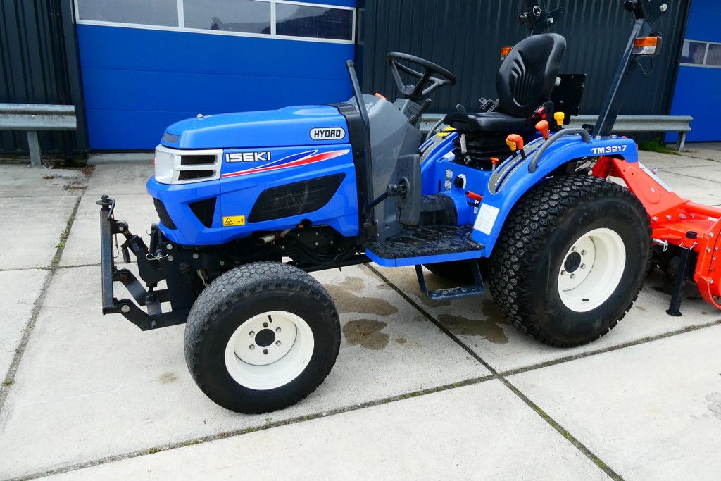 Iseki TM3217