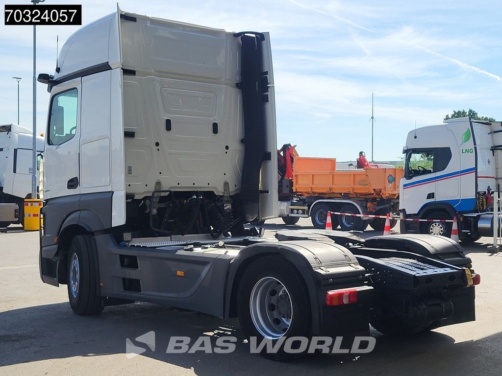 Mercedes Actros 1845 4X2 GigaSpace Retarder Standklima ACC Navi