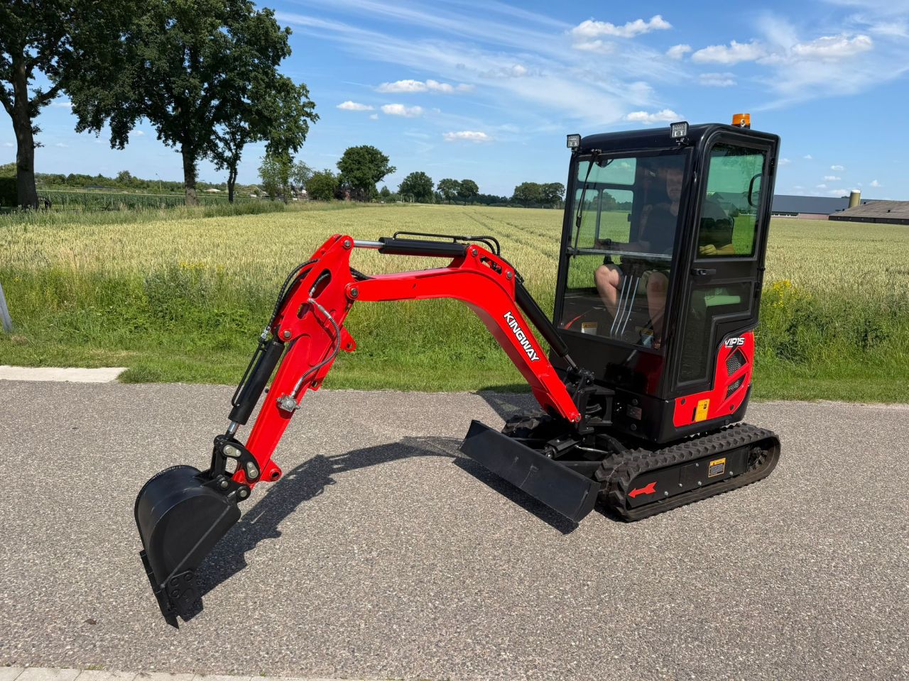 Minibagger Kingway VIP15, Joysticks, Knickmatick, Lieferung