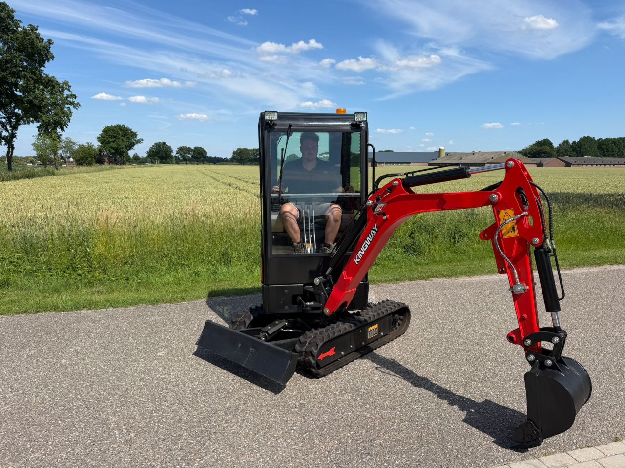 Minibagger Kingway VIP15, Joysticks, Knickmatick, Lieferung