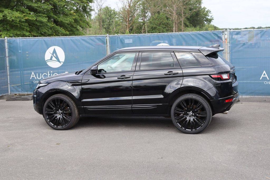SUV Land Rover Range Rover Evoque Diesel 150hp 2018 (Margin)