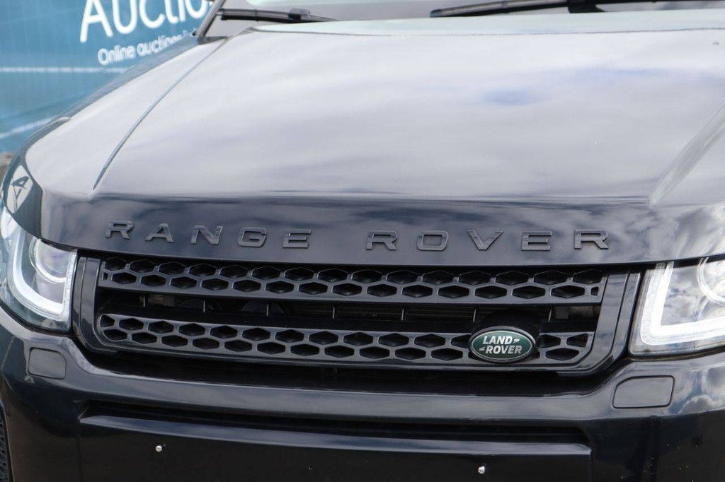 SUV Land Rover Range Rover Evoque Diesel 150hp 2018 (Margin)