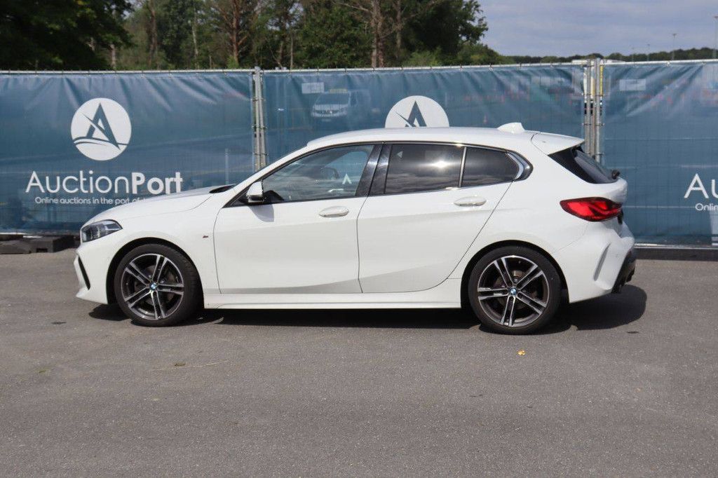 BMW 1 Benziner 136 PS Pkw 2021 (Marge)