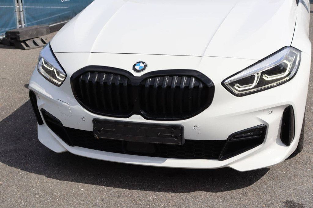 BMW 1 Benziner 136 PS Pkw 2021 (Marge)