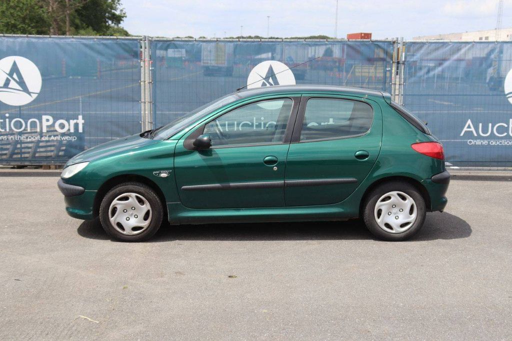 Personenauto Peugeot 206 Benzine 60pk 2002 (Marge)